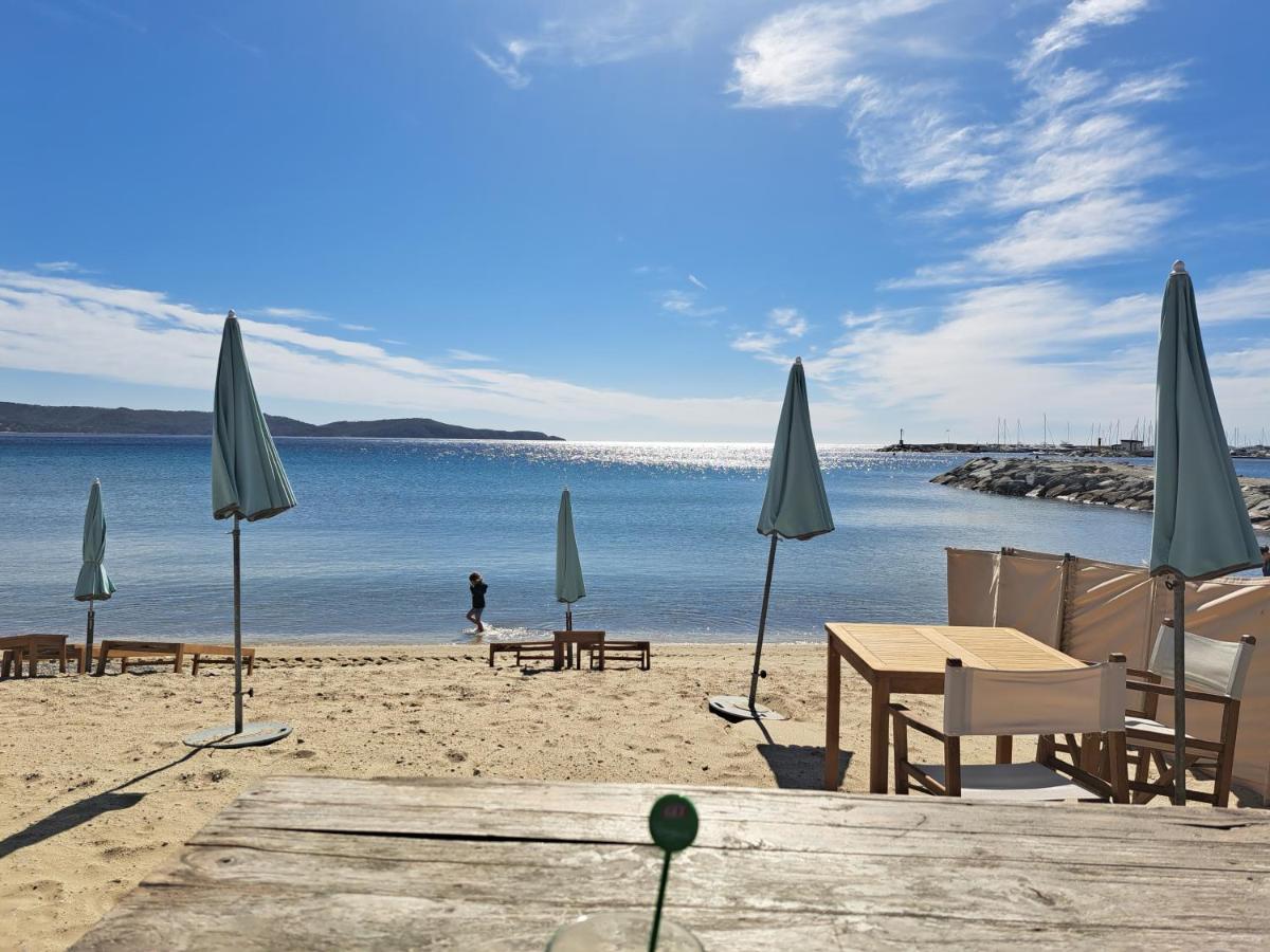 Location Vacance Vue Mer 4 A 6 Personnes Cavalaire-sur-Mer Bagian luar foto