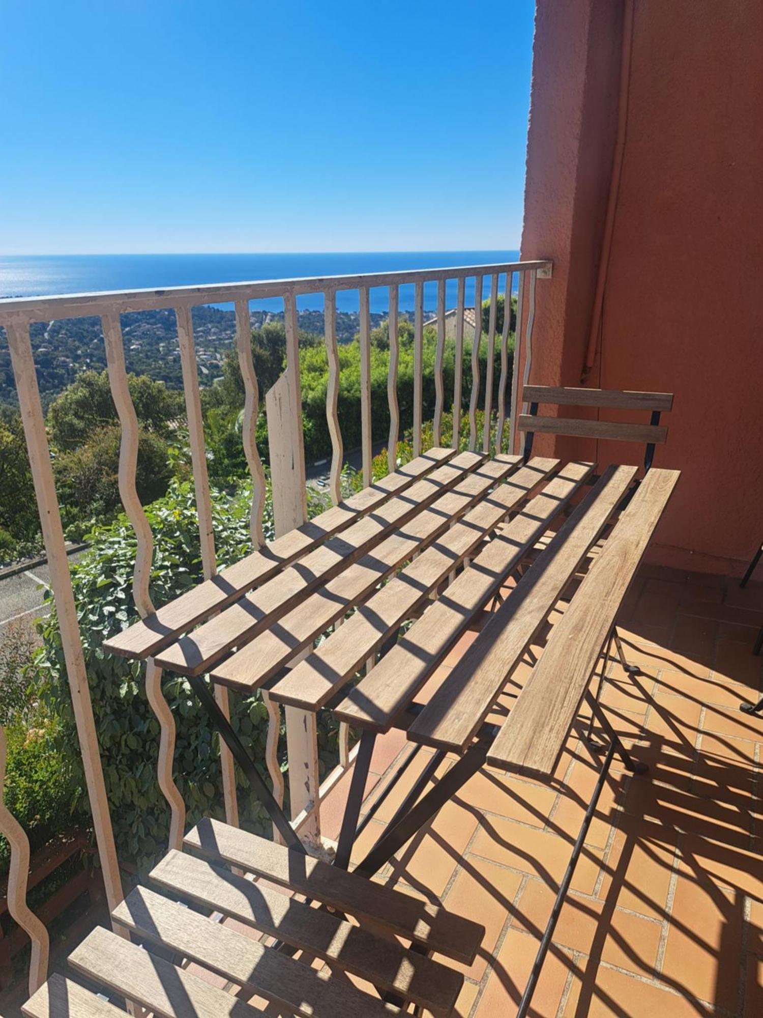 Location Vacance Vue Mer 4 A 6 Personnes Cavalaire-sur-Mer Bagian luar foto